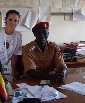 Rács mögött az AHU orvosi missziója Ugandában