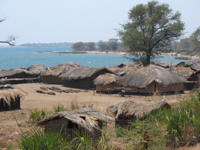 Lakeshore_village_Malawi.jpg